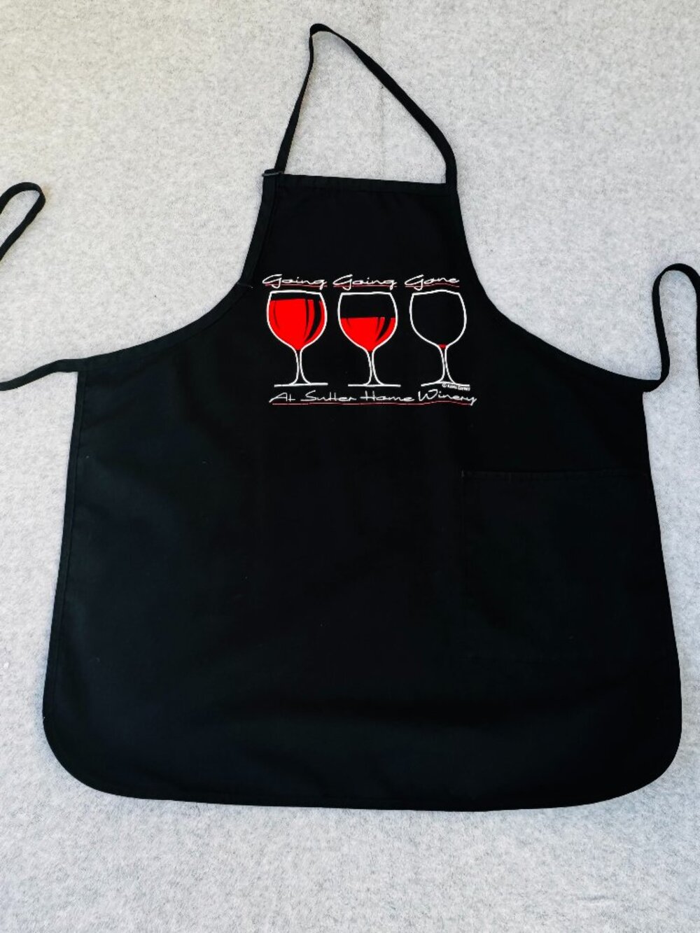 Sutter Home Winery Black Apron Going Going Gone Wine Glass Pocket Wine Lovers